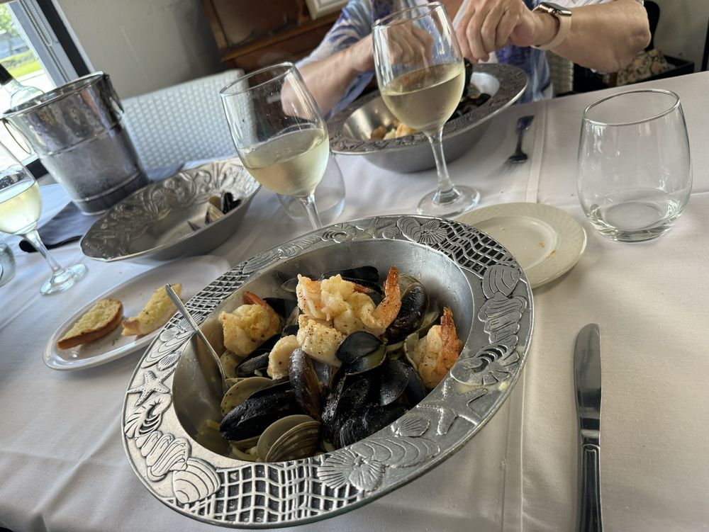 Joey and Kimmy's Seafood Market and Restaurant Joey and Kimmy's Seafood Market and Restaurant