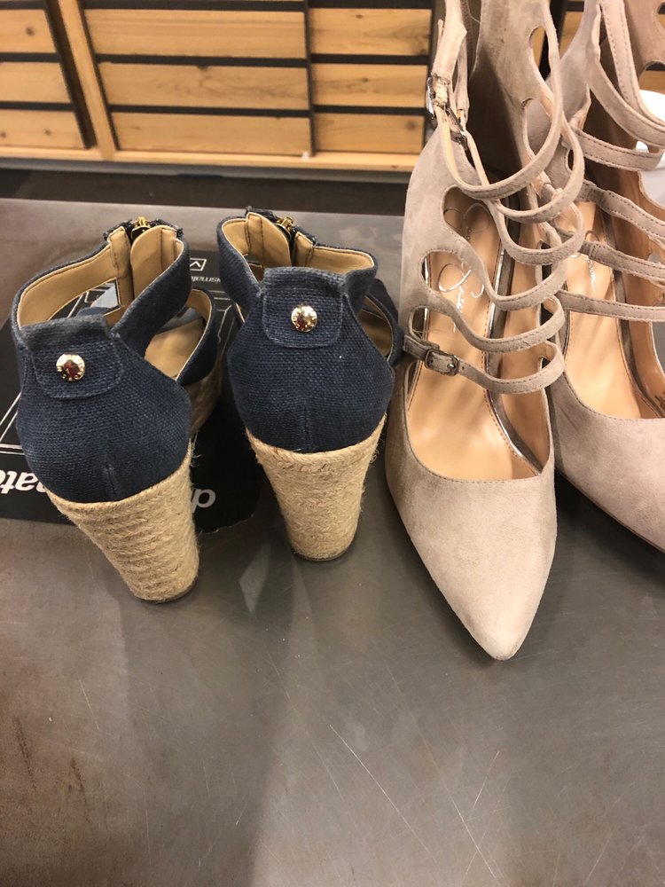 DSW Designer Shoe Warehouse