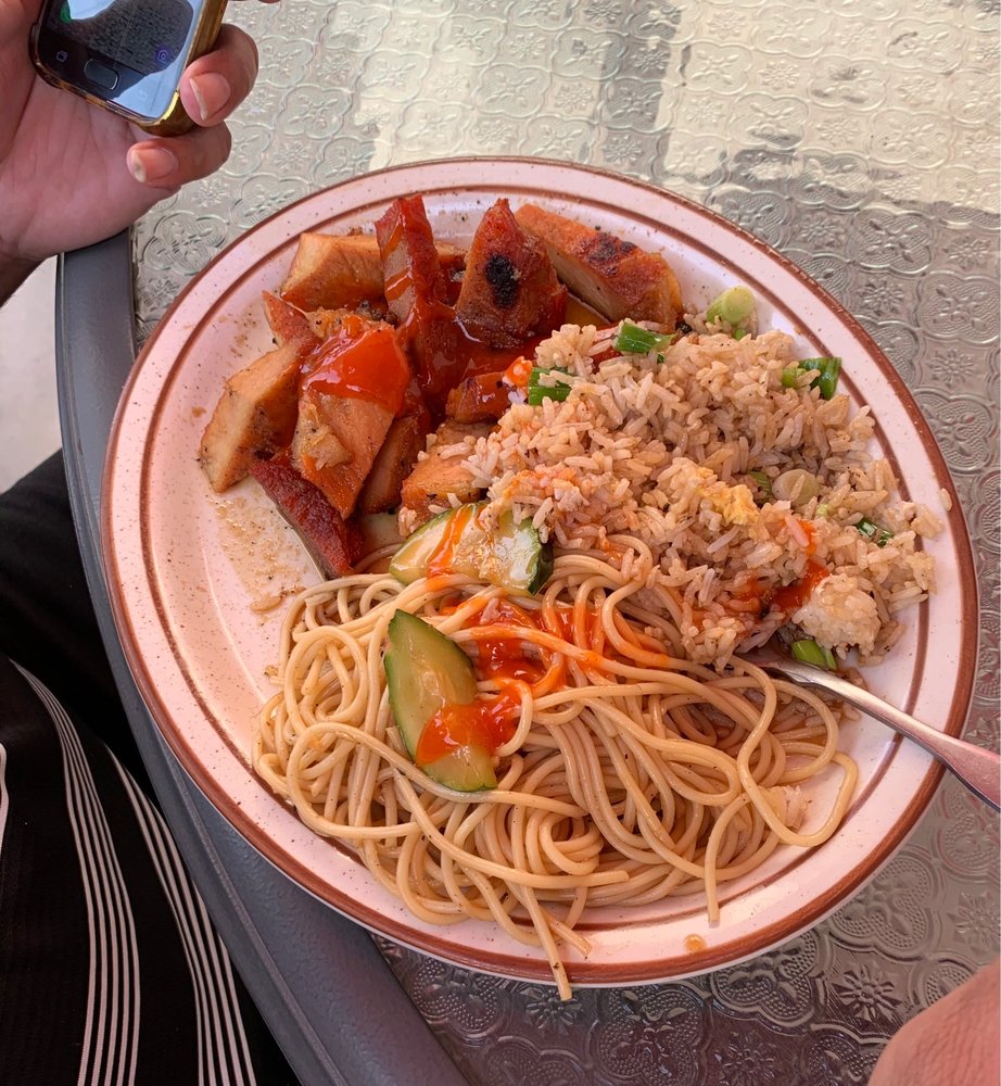 Ming's Cafe