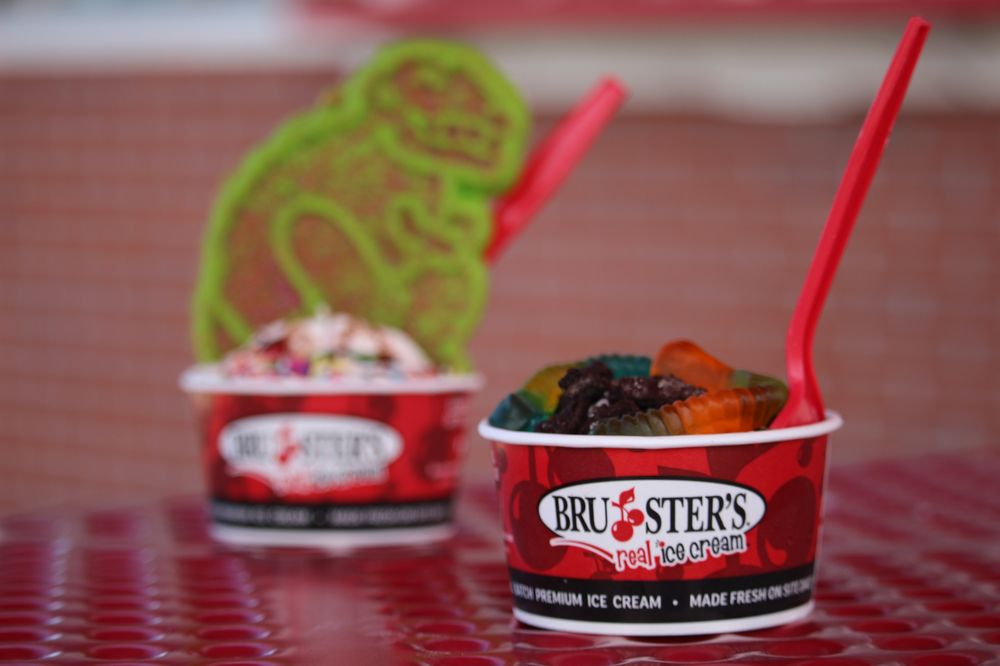 Bruster's Real Ice Cream