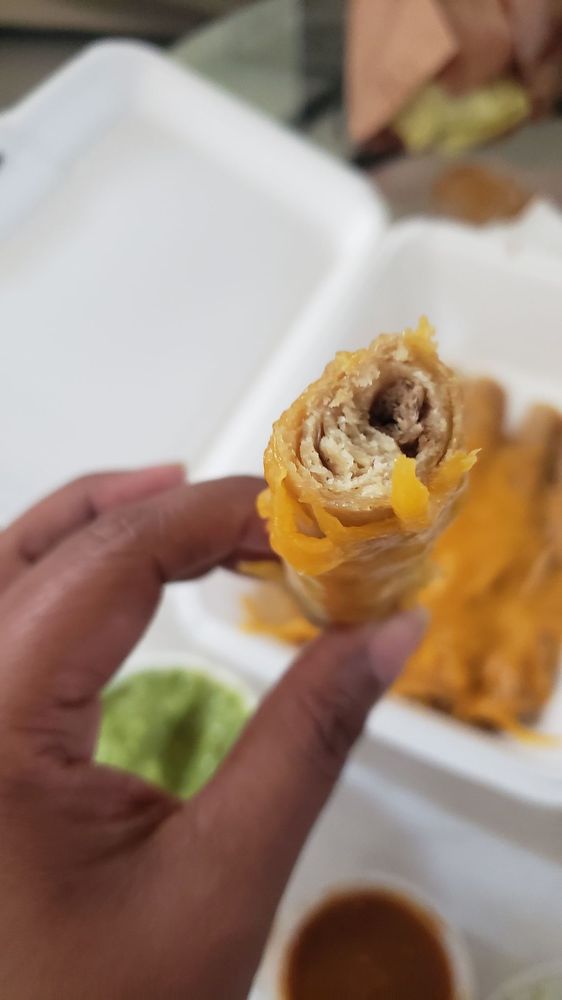 El Huarache Taco Shop