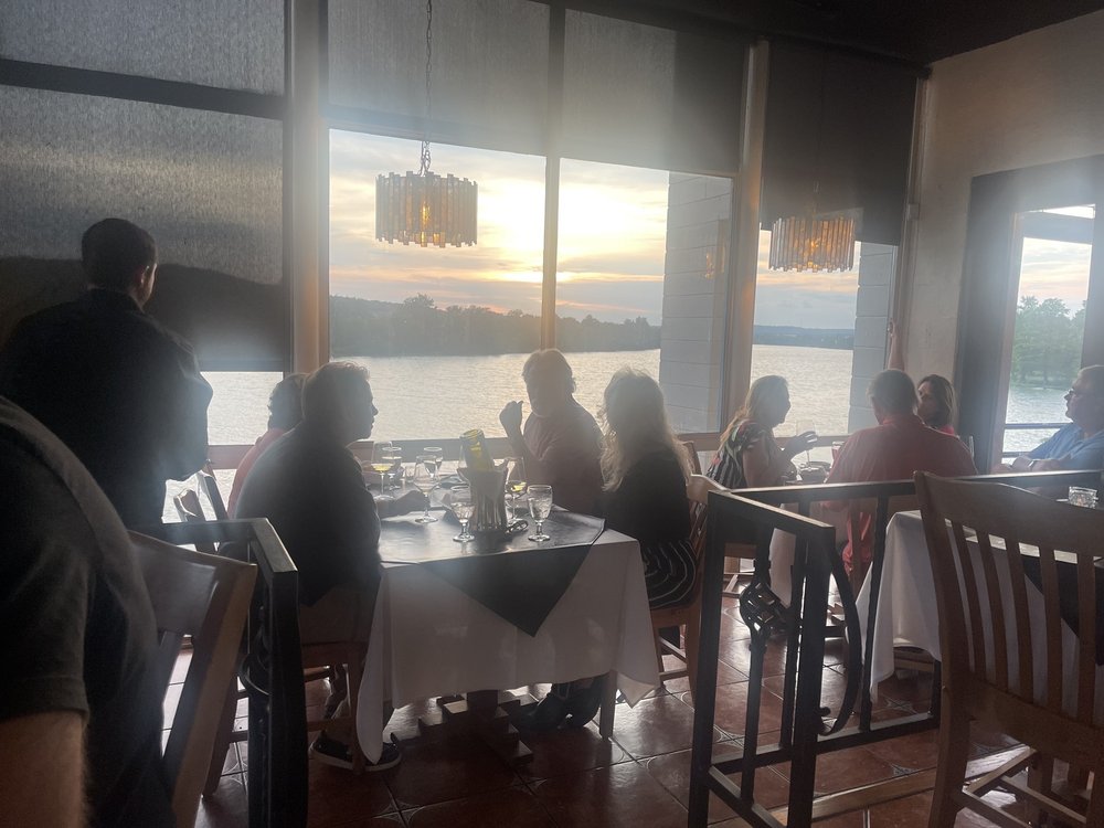 1011 Bistro