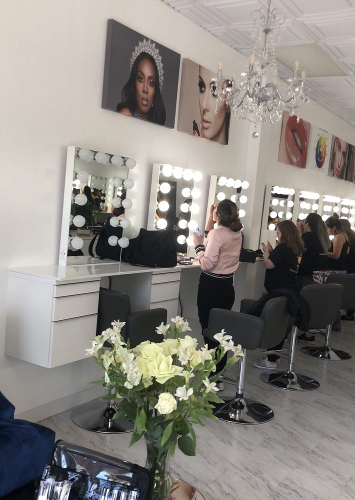 Axel Makeup Academy
