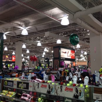 DICK’S Sporting Goods - 22 Photos & 30 Reviews - Sporting Goods - 1100