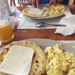 mi casita restaurant bakery