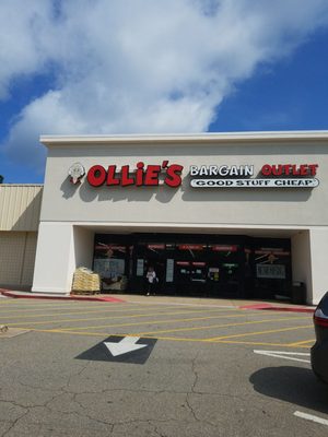 Ollie S Bargain Outlet 1750 Marietta Hwy Canton Ga Clothes Posts Reviews