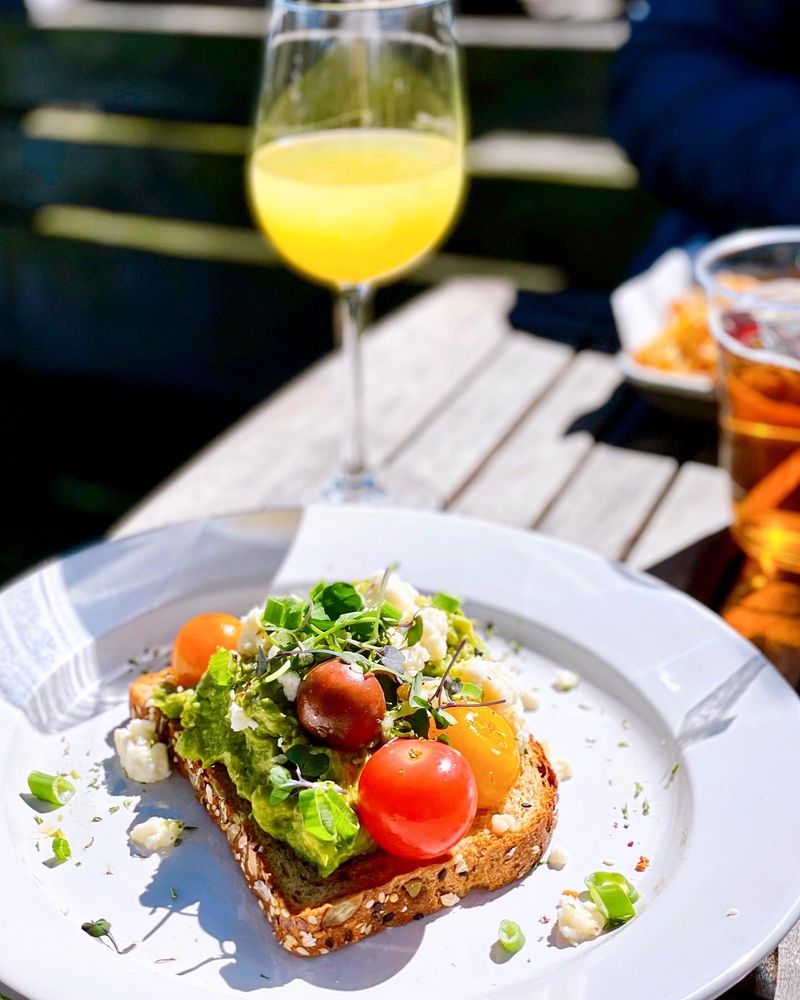 Bay Street Biergarten