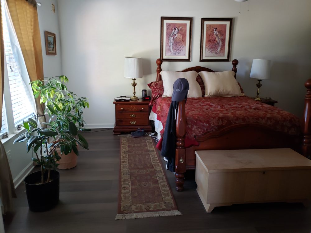 image of business Chris Deputy