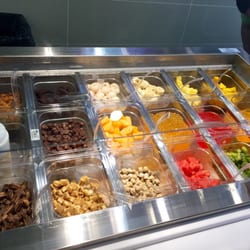 yogurtland hayward CA,  United side bar Yogurtland States. Hayward,  1 Topping