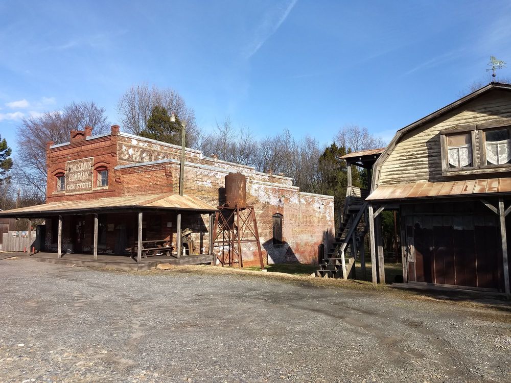 Davis General Merchandise