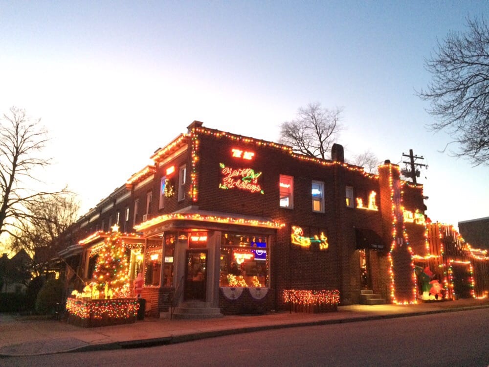 The Dizz 73 Photos & 176 Reviews American (Traditional) 300 W