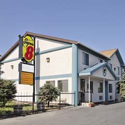 Super 8 Riverton 31 Photos Hotels 1040 N Federal Blvd Photo Of Super 8 Riverton Wy United States