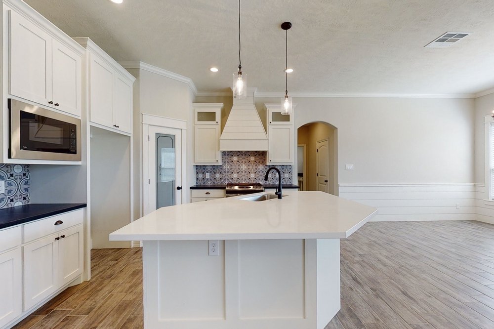 Oakwood Custom Homes
