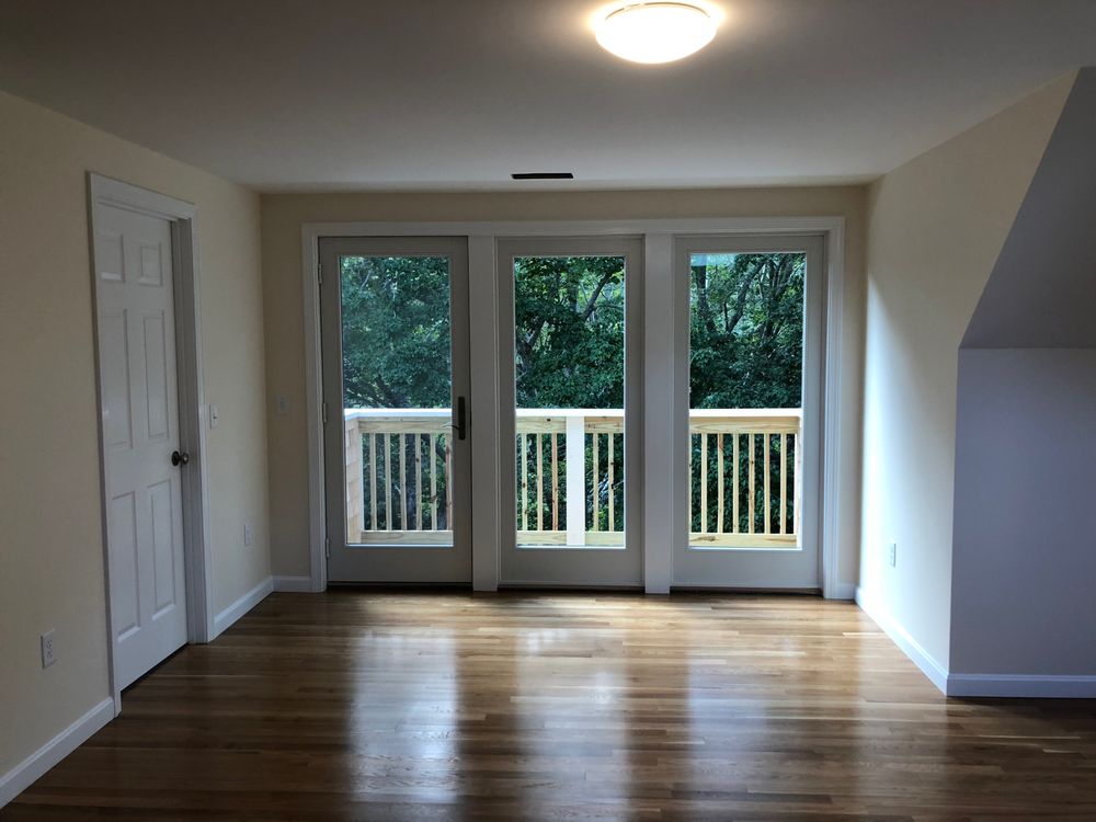 image of business Custom Crafted Homes