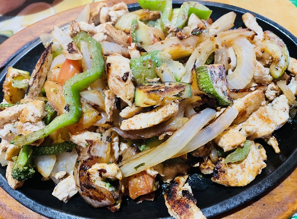 La Casa Lopez Mexican Grill