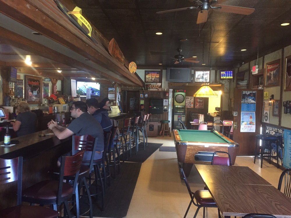 Kozy Korner Saloon Burgers 22991 W Main St, Armada, MI Restaurant