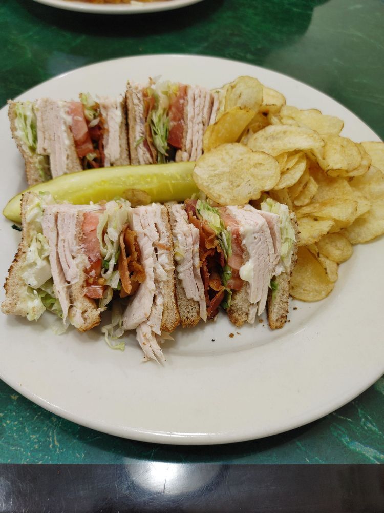 Lemoyne Diner
