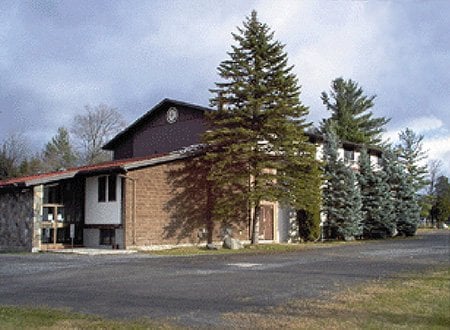 Maple Leaf - Almrausch Club, Inc