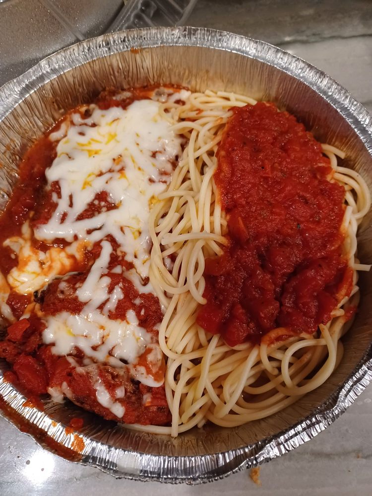Mama Mia's Pizzeria and Italian Restaurant