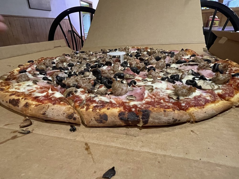Pizza Pit Photo
