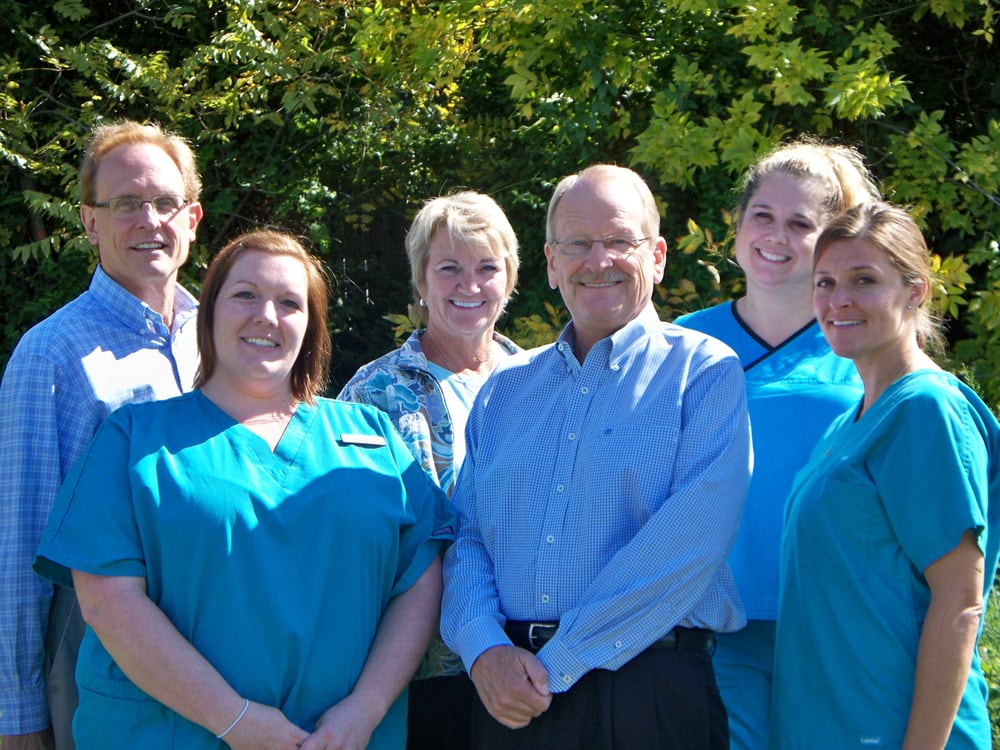 image of business James R Anderson, DDS