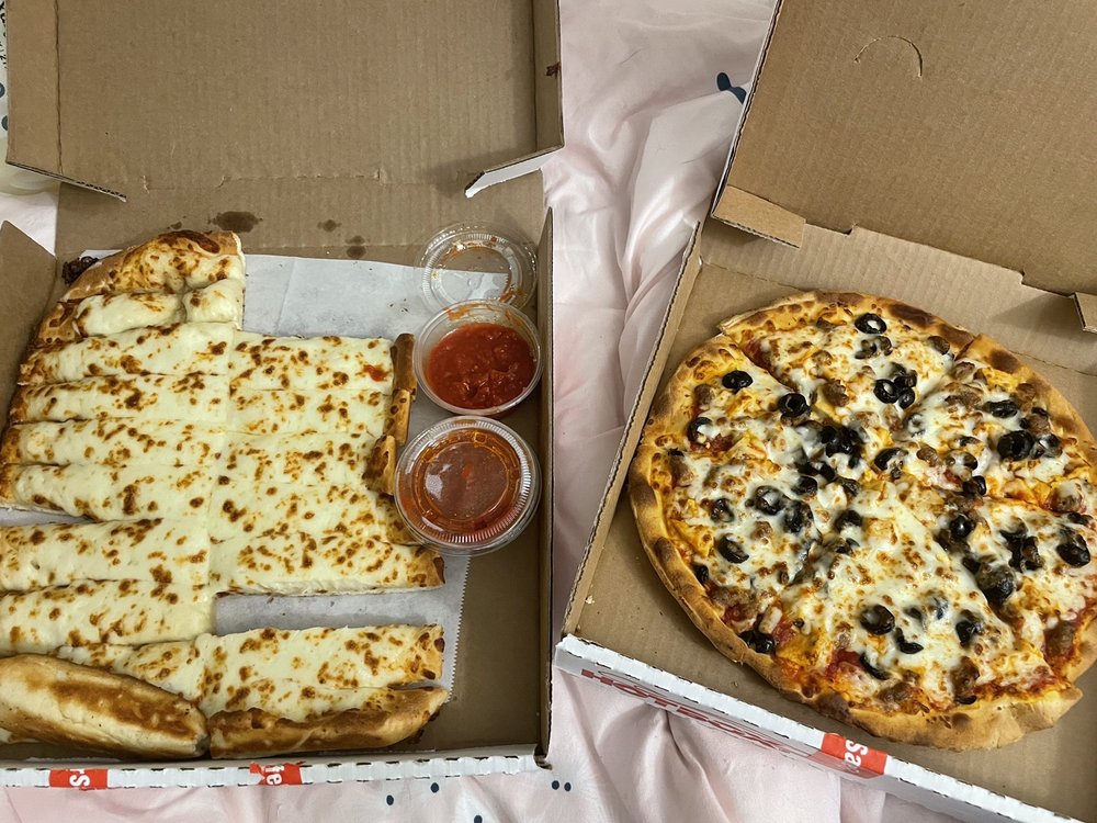 Tumby's Pizza Tumby's Pizza