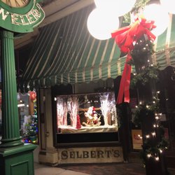 Selbert M A Jewlr Closed Jewelry 330 Saint Clair St Frankfort Photo Of Selbert M A Jewlr Frankfort Ky United States S During Christmas