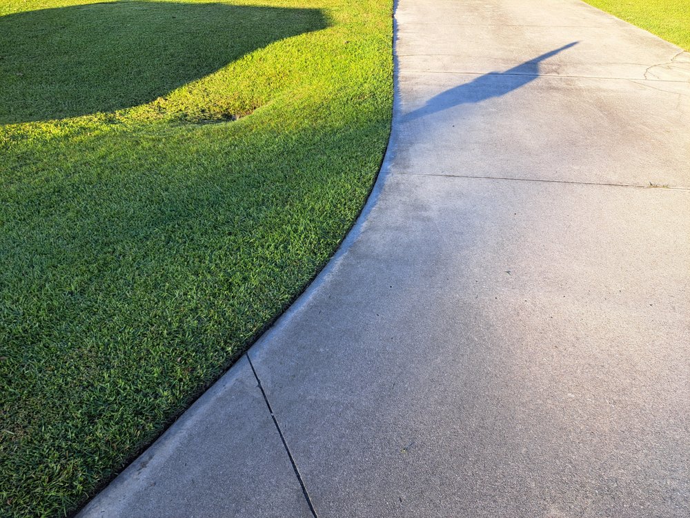 MP Lawn Maintenance And Pressure Washing