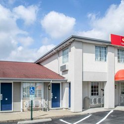 Econo Lodge Inn Suites South 21 Photos Hotels 3309 Milan Rd Photo Of Econo Lodge Inn Suites South Sandusky Oh United States