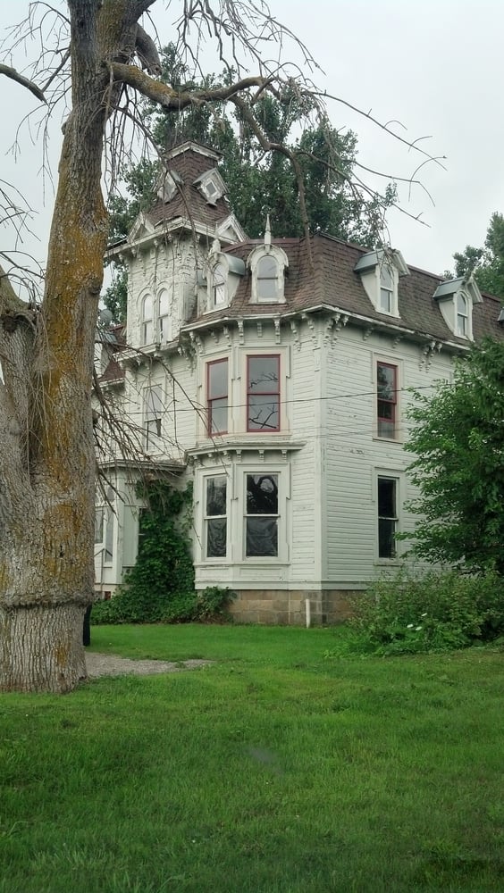 The Bruce Mansion Landmarks & Historical Buildings 5985 N Van Dyke