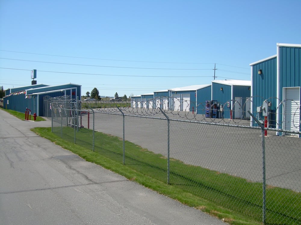 Lots Of Room For 18 Wheelers To Manover Yelp Photo Of Abc Mini Storage Spokane Wa United States Lots Room