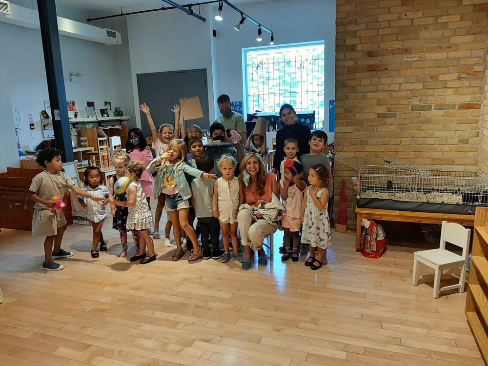Discovering Minds Montessori