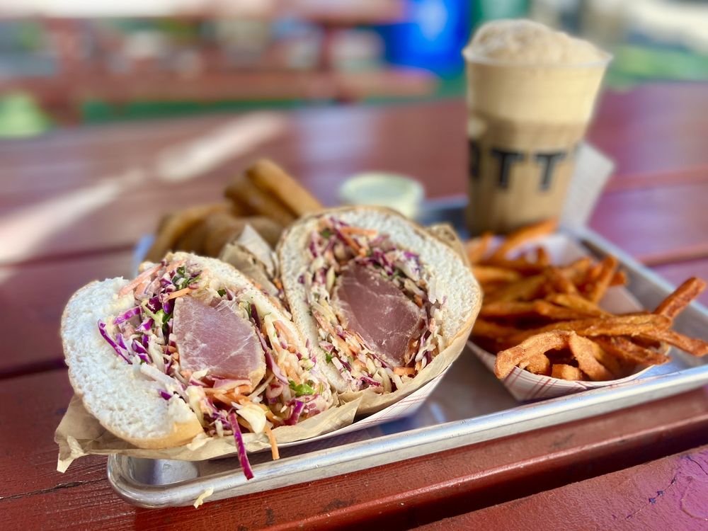 Gott's Roadside