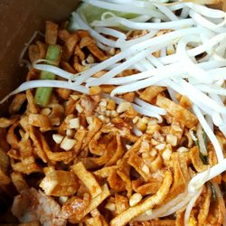 The Best 10 Thai Restaurants Near Keller Auditorium In Portland Or Poompui Thai Food