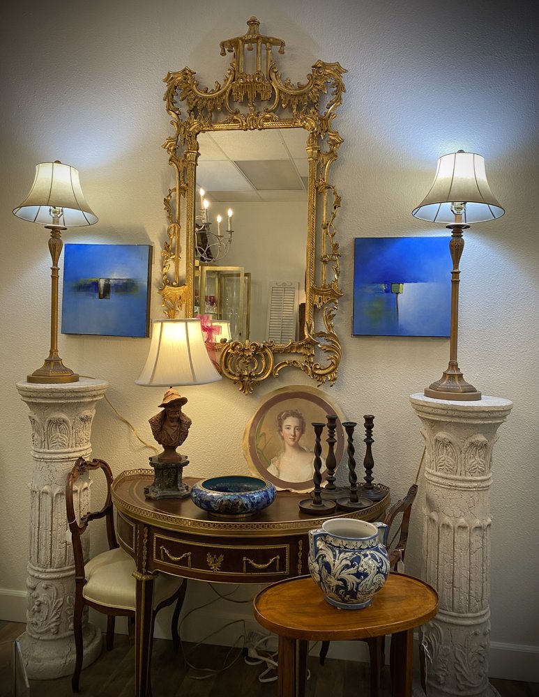 Linda Lloyd Antiques