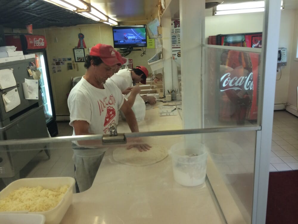 Lock City Pizza 22 Reviews Pizza 379 Davison Rd, Lockport, NY