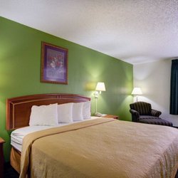 Quality Inn Suites Airport 22 Photos 52 Reviews Hotels