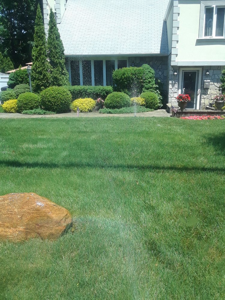 Innovative Lawn Sprinklers