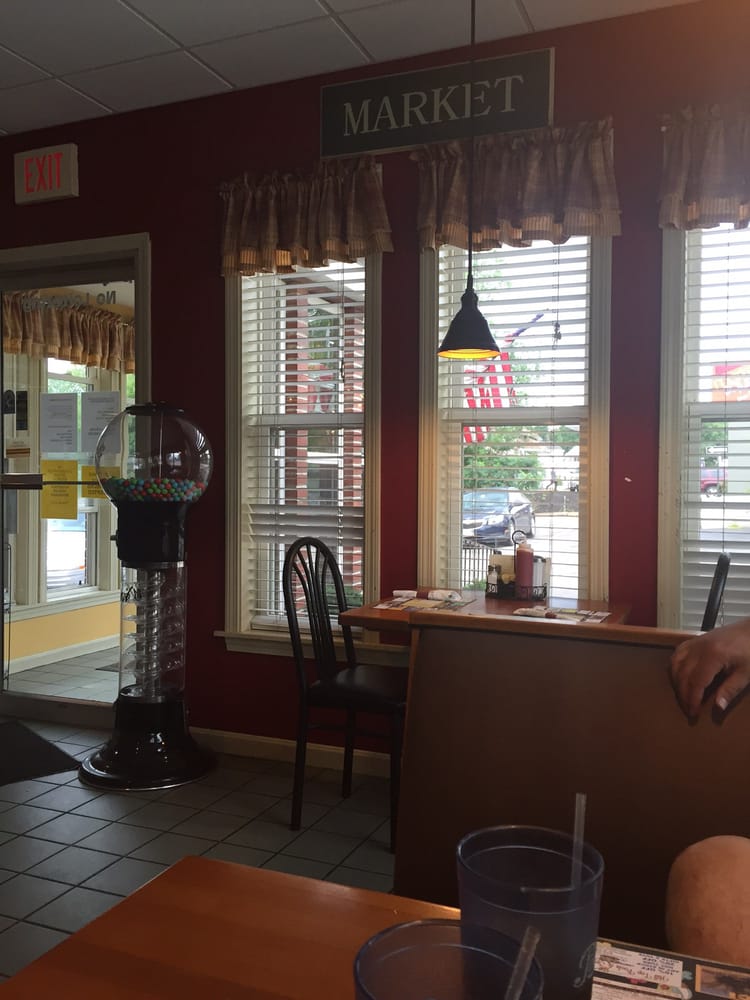 Market Square Restaurant 24 Reviews American (Traditional) 24