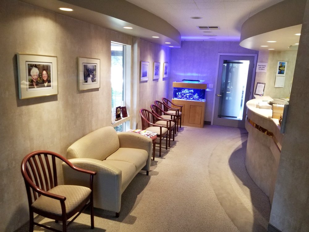 image of business Linda K. Low, DDS