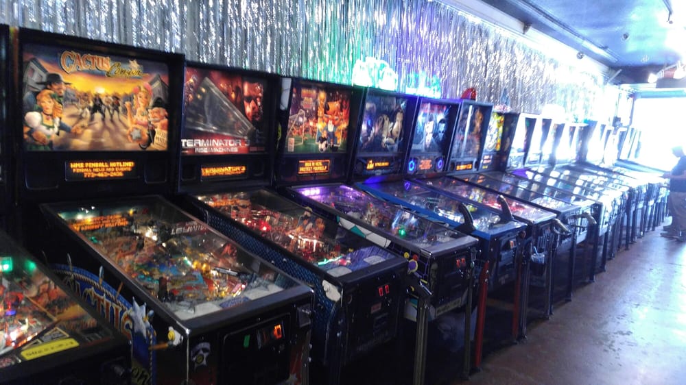 Wall of pinball at Video Game Rescue in Jacksonville Fl pinball