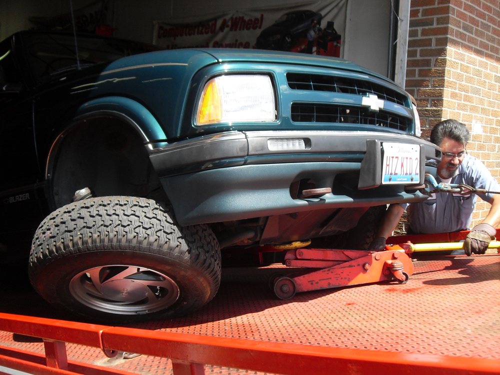 Red’s Auto & Truck Repair Auto Repair 22049 N Pepper Rd, Lake