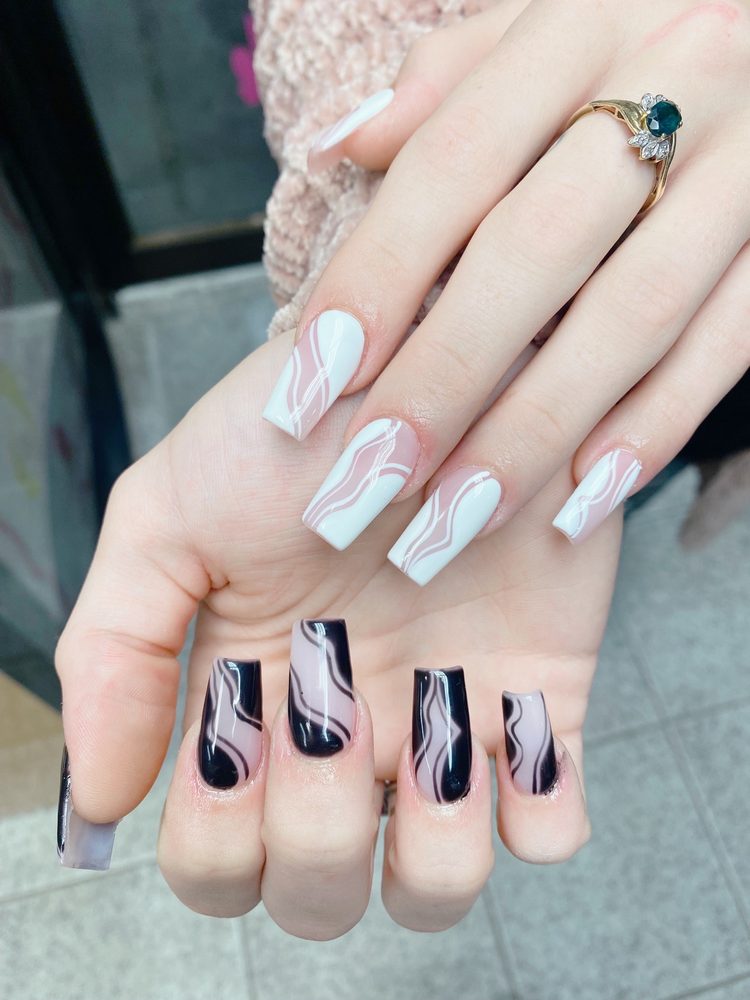 Saigon Nail Spa