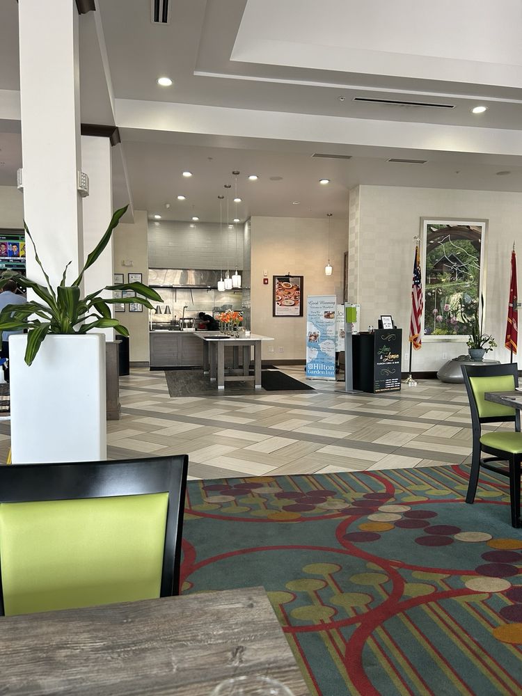 Lime & Lemon Fusion Grill & Bar - Jacksonville