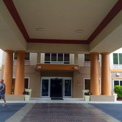 Holiday Inn Express Suites Silver Springs Ocala 24 Photos 12 Photo Of Holiday Inn Express Suites Silver Springs Ocala Fl