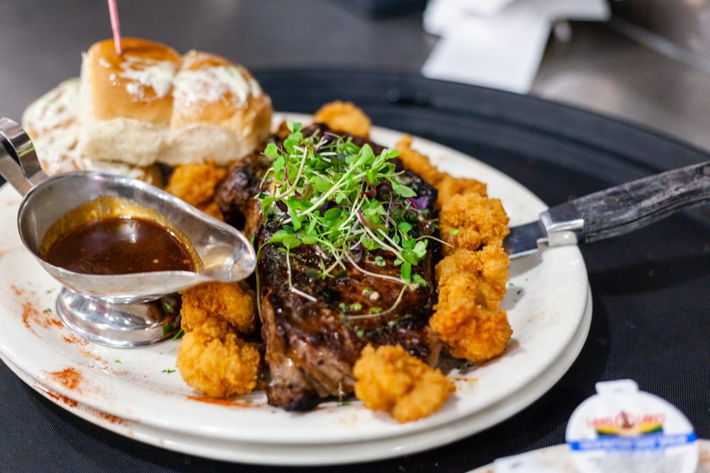 Doc's Seafood & Steaks