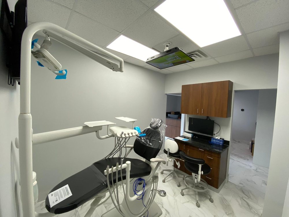 image of business Confi Dental - Dentist in Dickinson TX