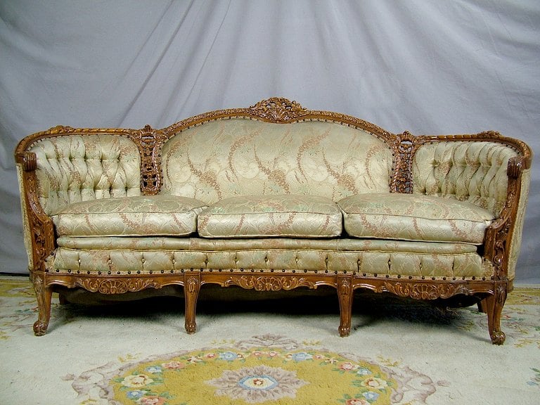 antique couch with matching 'king' and 'queen' armchairs ...