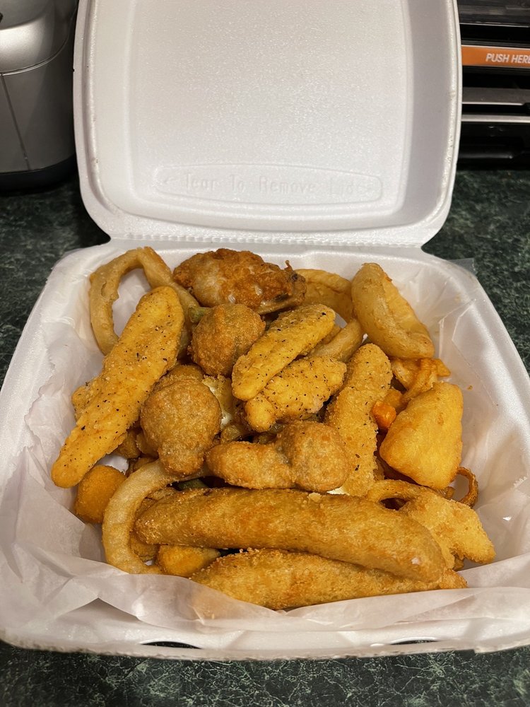 C K's Wings-N-Things