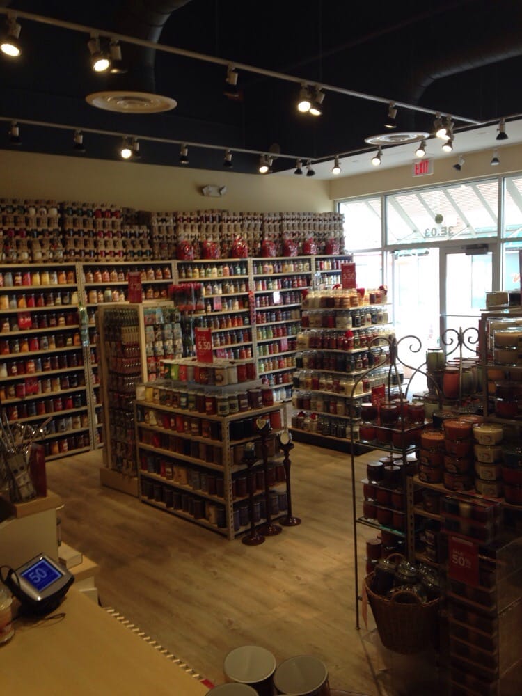 Yankee Candle Outlet Stores 4969 International Dr, International